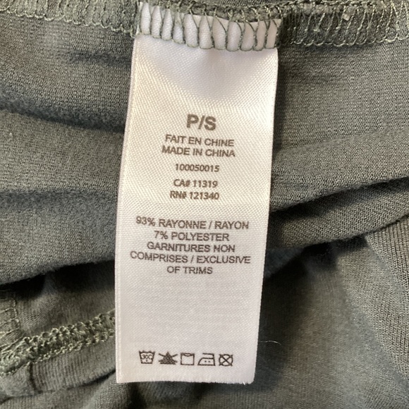 Olive Green Waist-Tie Loose-Sleeve Dress - Picture 8 of 9